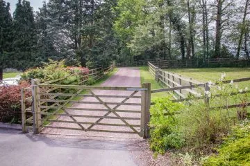 Fencing&nbsp;